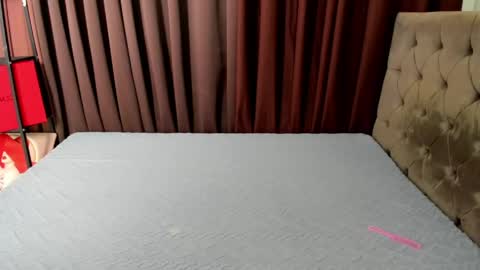mollycoin18 online show from 05-14-26, 05:58