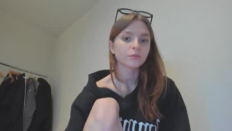 Snapshot of mollydangerous chatting on 02-11-25, 07:48 Taisha online show from 02-11-25, 07:48