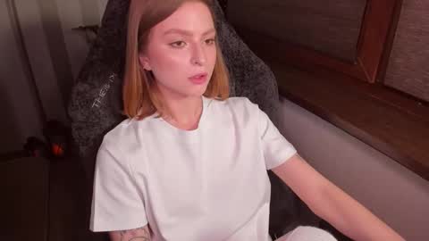 Snapshot of mollydangerous chatting on 11-24-25, 02:50 Taisha online show from 11-24-25, 02:50