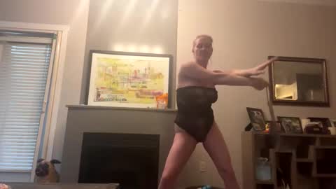 molly fourtune online show from 10-16-25, 10:55