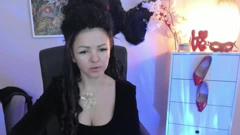 Molly online show from 02-09-26, 07:45