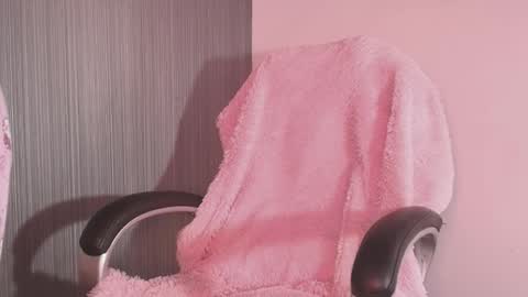 Snapshot of mollyycrystal chatting on 10-03-25, 12:24 mollyycrystal online show from 10-03-25, 12:24