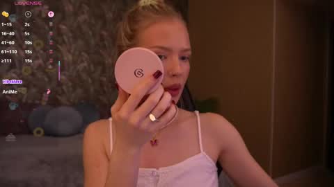 mollyymayy online show from 05-21-26, 06:37
