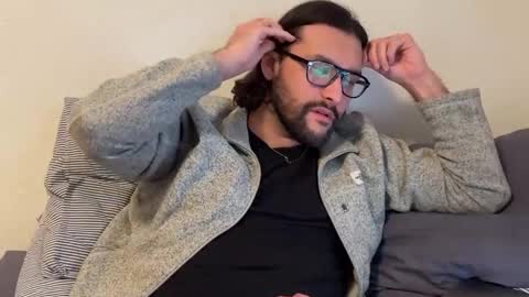 molten_escargot online show from 12-20-24, 12:08