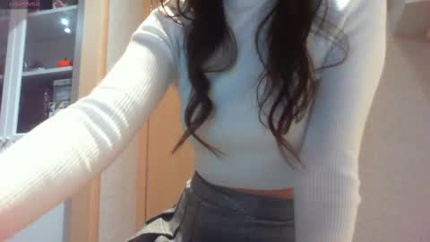 Hailey online show from 02-16-25, 12:19