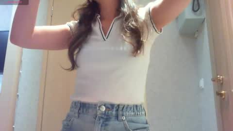 Hailey online show from 10-11-25, 09:24