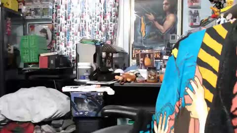 Snapshot of mommybubbles chatting on 02-16-25, 09:05 Mommy bubbles online show from 02-16-25, 09:05