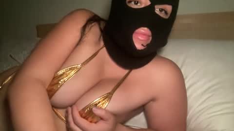 Snapshot of mommygoddess03 chatting on 10-03-25, 01:46 mommygoddess03 online show from 10-03-25, 01:46