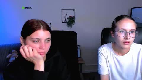 Mona  online show from 09-12-25, 07:25