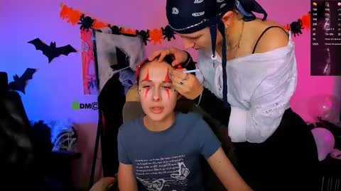 Mona  online show from 10-23-25, 07:12