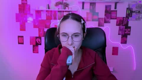 Mona  online show from 03-13-26, 09:43