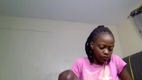 Mona online show from 09-11-25, 12:11