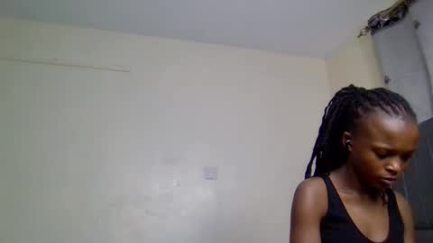 Mona online show from 09-15-25, 01:16