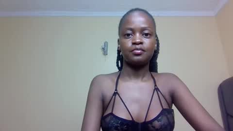 Mona online show from 10-08-25, 04:26