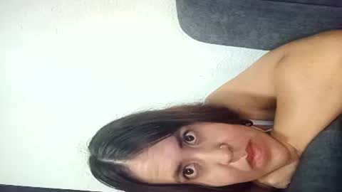 monaa_paloma online show from 06-10-26, 03:18
