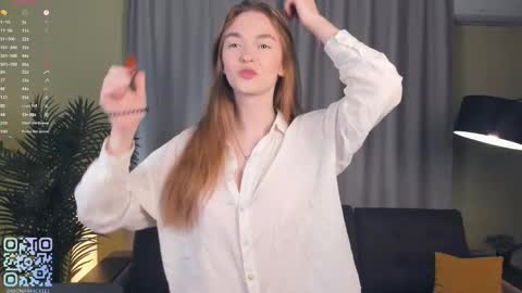 Mona online show from 09-18-25, 05:04