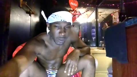 MonaLeakher online show from 02-15-25, 08:00