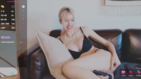 PoppyPlayful online show from 01-20-25, 05:37