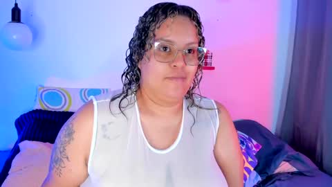 Snapshot of monica_bbw_ chatting on 01-28-25, 07:10 aleja independent model online show from 01-28-25, 07:10