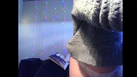 Monica online show from 02-13-25, 06:48