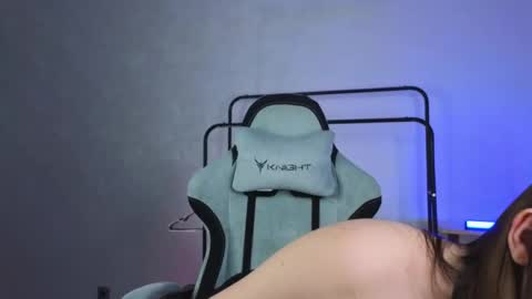 Snapshot of monicaerotic chatting on 10-11-25, 08:07 Monica erotic mmm online show from 10-11-25, 08:07