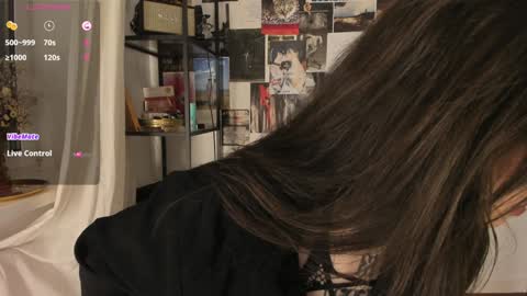 Snapshot of monicarocket chatting on 01-05-25, 04:27 Monica online show from 01-05-25, 04:27