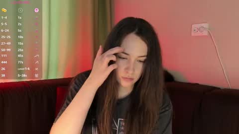 Snapshot of monicarocket chatting on 09-28-25, 10:31 Monica online show from 09-28-25, 10:31