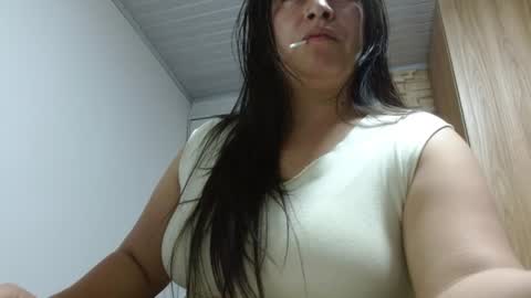 monickhotpri online show from 07-17-26, 05:03