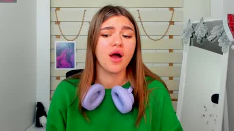 Monika online show from 12-20-24, 01:54