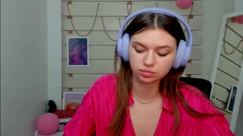 Monika online show from 02-26-25, 05:17