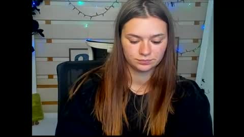 Snapshot of monika_youu chatting on 06-18-26, 01:59 Monika online show from 06-18-26, 01:59