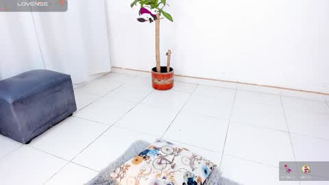 monikk__harrison online show from 10-04-25, 11:19