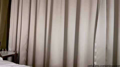 Alessia online show from 11-18-25, 08:24