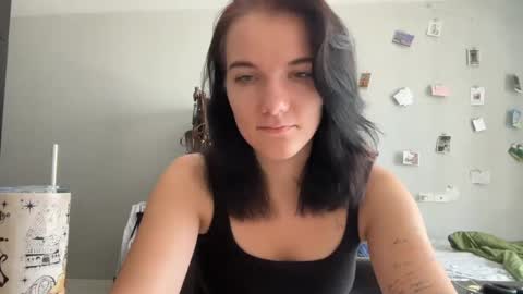 Rose online show from 04-17-26, 05:21