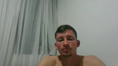 Snapshot of monito_hot17 chatting on 12-03-25, 02:41 monito_hot17 online show from 12-03-25, 02:41