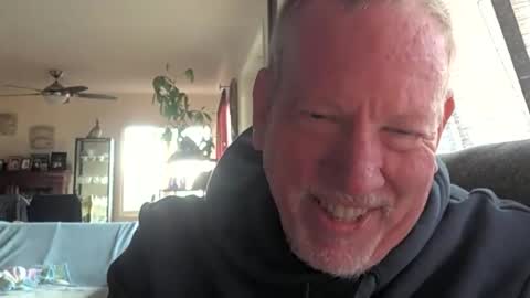 Monkee Dance online show from 12-15-24, 08:25