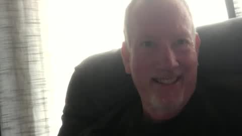 Monkee Dance online show from 12-29-24, 05:44