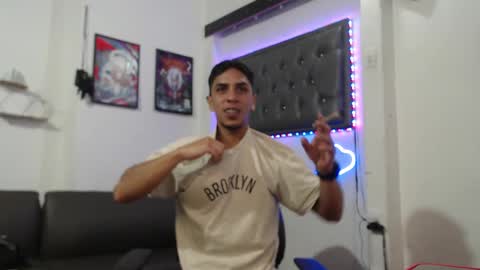 simon dice online show from 01-17-25, 12:52