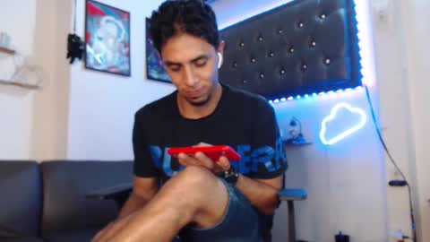 simon dice online show from 02-24-25, 04:05