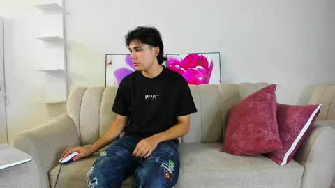 monky_0002 online show from 04-02-26, 01:42