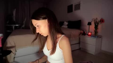 Mary online show from 12-03-25, 11:41