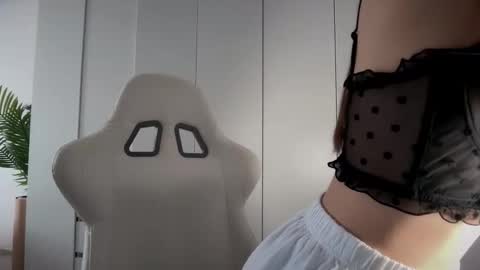 Mary online show from 03-09-26, 07:34