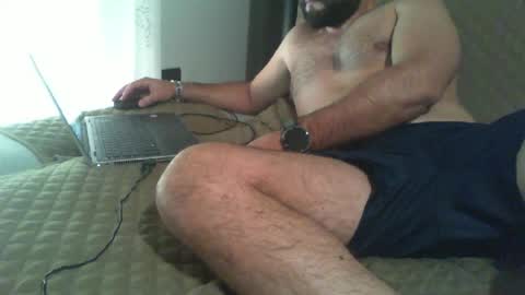 Snapshot of monoi2010 chatting on 05-25-26, 01:06 Nick online show from 05-25-26, 01:06