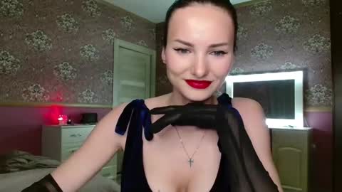 Snapshot of monparis_dream chatting on 11-16-25, 02:11 monparis_dream online show from 11-16-25, 02:11