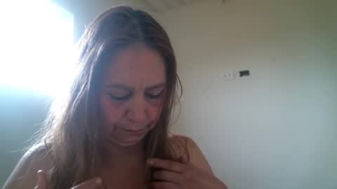 Snapshot of monserratsweet6 chatting on 10-26-25, 12:00 monserratsweet6 online show from 10-26-25, 12:00