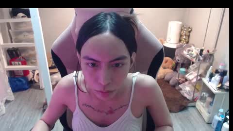 ELYSE A SIMPLE GIRL online show from 01-15-26, 12:21