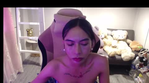 ELYSE A SIMPLE GIRL online show from 04-15-26, 06:20