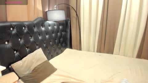 Ruthie online show from 09-29-25, 03:50