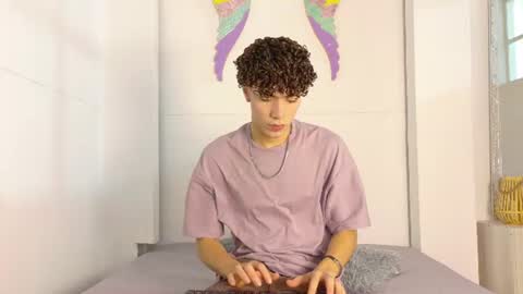 Snapshot of monyel_blake chatting on 06-27-26, 11:37 online show from 06-27-26, 11:37