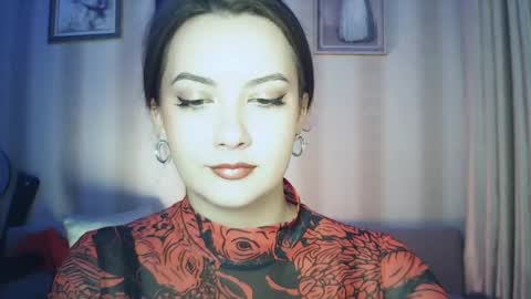 Snapshot of moodiemira chatting on 09-25-25, 06:44 moodiemira online show from 09-25-25, 06:44